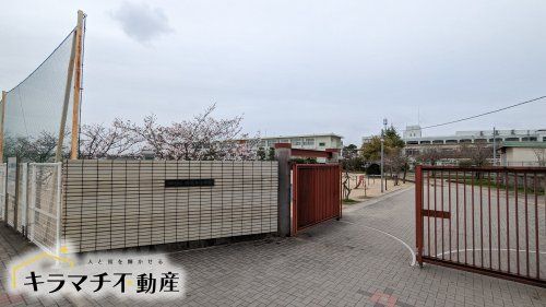 田原本町立田原本小学校の画像