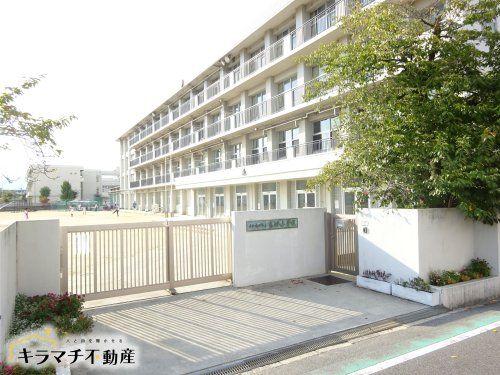 大和高田市立高田小学校の画像