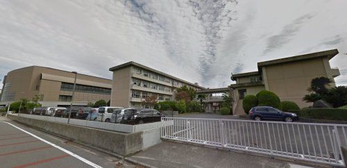 稲沢市立稲沢西中学校の画像