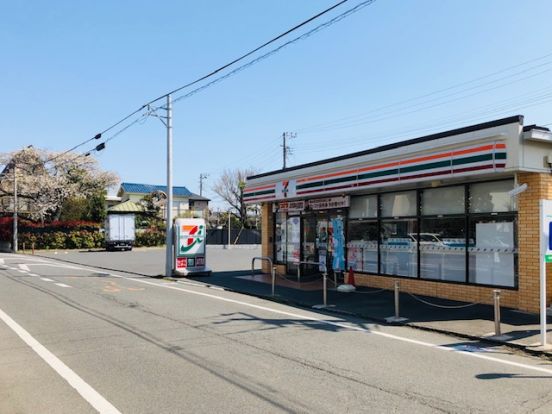 セブンイレブン 藤沢本鵠沼2丁目店の画像