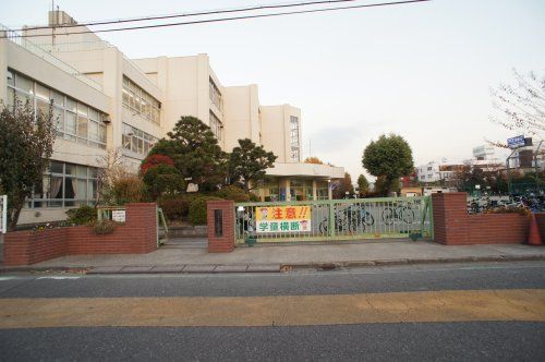 さいたま市立大成小学校の画像