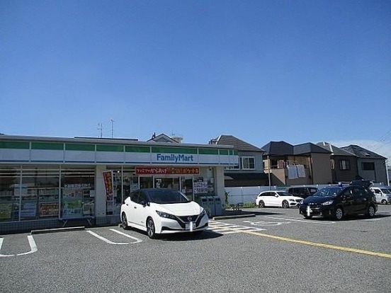 ファミリーマート 高石加茂三丁目店の画像