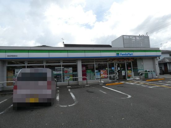 ファミリーマート 高知伊勢崎町店の画像