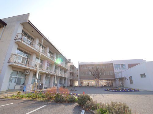 長野市立青木島小学校の画像