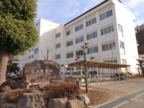 須坂市立常盤中学校の画像