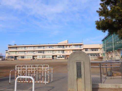 須坂市立小山小学校の画像