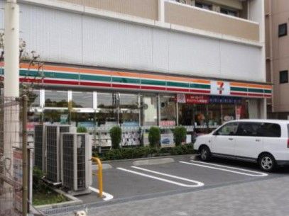 セブンイレブン 北区滝野川3丁目店の画像