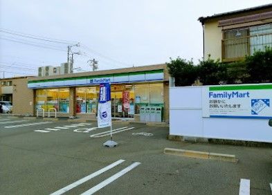 ファミリーマート 大治花常店の画像