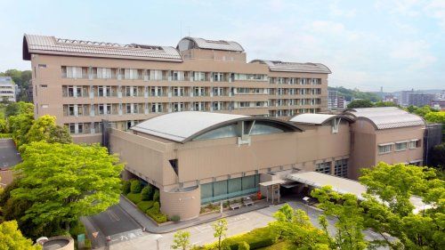 東京都立多摩南部地域病院の画像