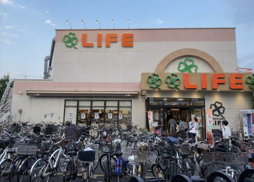 ライフ 中野駅前店の画像