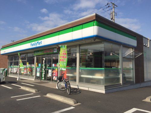 ファミリーマート 大松屋京葉店の画像