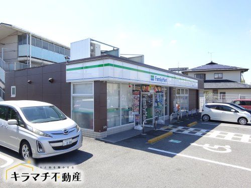 ファミリーマート 橿原四条店の画像