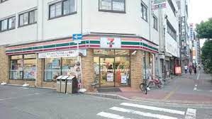 セブンイレブン 大阪大国町駅北店の画像