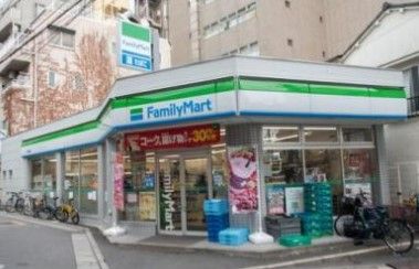 ファミリーマート 紀伊国屋中野一丁目店の画像