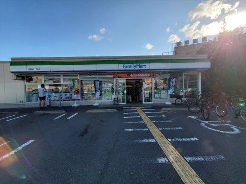 ファミリーマート 朝霞膝折一丁目店の画像