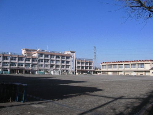 練馬区立石神井西中学校の画像