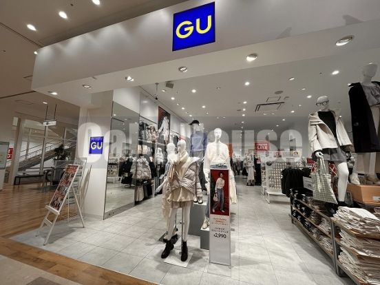 GU(ジーユー) ソコラ南行徳店の画像