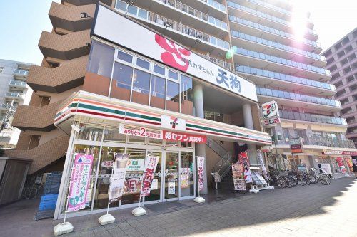 セブンイレブン 日野高幡不動駅前店の画像