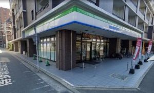 ファミリーマート RJRプレシア博多駅前店の画像