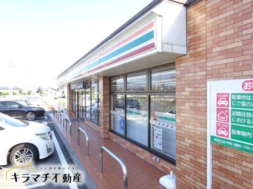 セブンイレブン 橿原豊田町店の画像