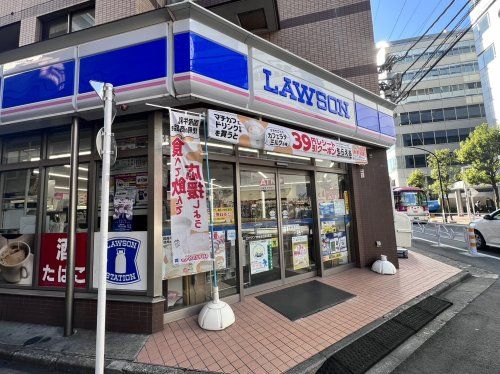 ローソン 神宮前六丁目店の画像