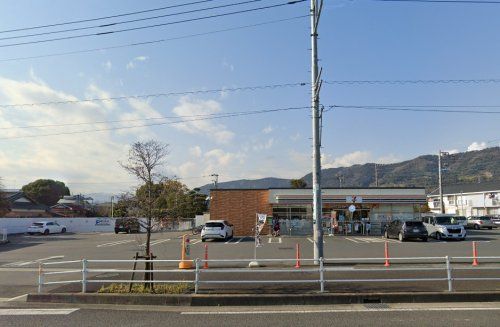 セブンイレブン 大井町金手店の画像