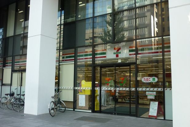 セブンイレブン「新横浜3丁目店」の画像