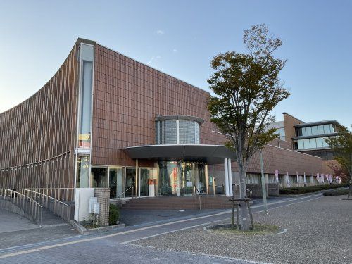 三田市立図書館ウッディタウン分館の画像