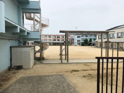 藤井寺市立藤井寺小学校の画像