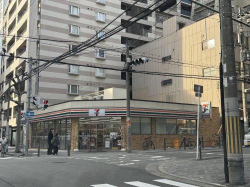 セブンイレブン 大阪大手通1丁目店の画像