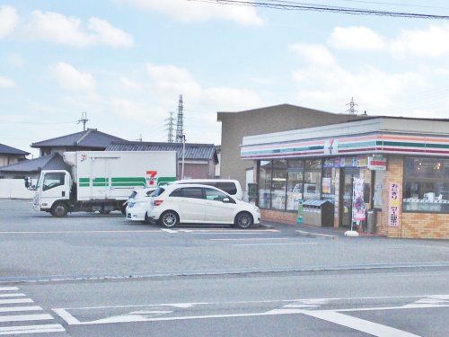 セブンイレブン 加東上滝野店の画像