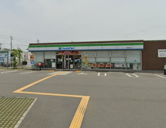 ファミリーマート 滝野高岡店の画像