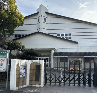 羽曳野市立西浦小学校の画像