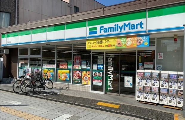ファミリーマート 西野田店の画像