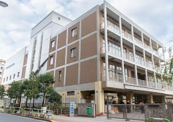 荒川区立汐入小学校の画像