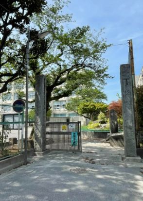 練馬区立練馬小学校の画像