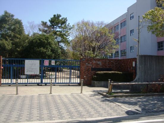 尼崎市立 立花北小学校の画像