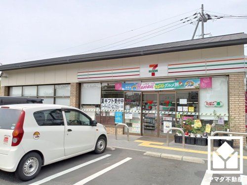 セブンイレブン 伏見石田大山店の画像