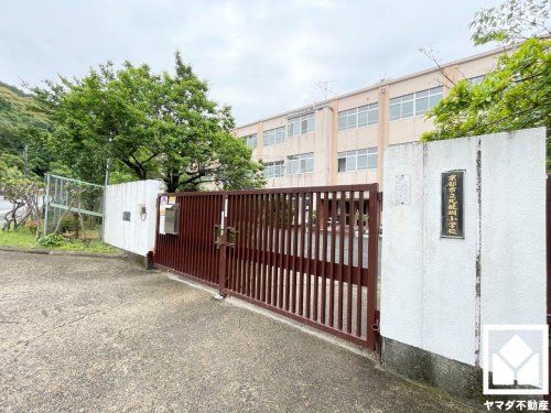 京都市立北醍醐小学校の画像