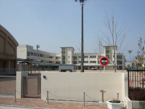 尼崎市立 立花小学校の画像