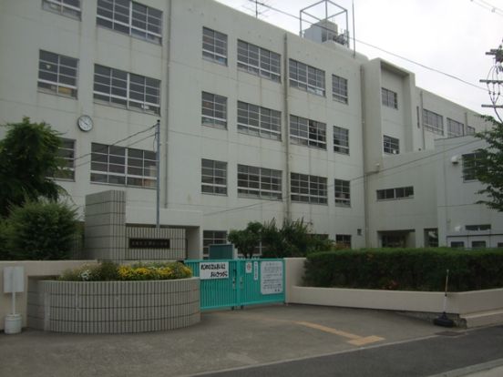 尼崎市立 清和小学校の画像