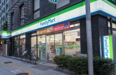 ファミリーマート 東池袋二丁目店の画像