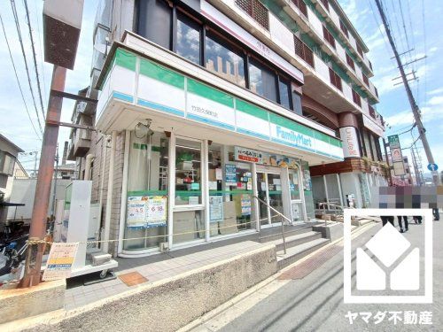 ファミリーマート 竹田久保町店の画像