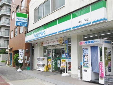 ファミリーマート 泉尾一丁目店の画像