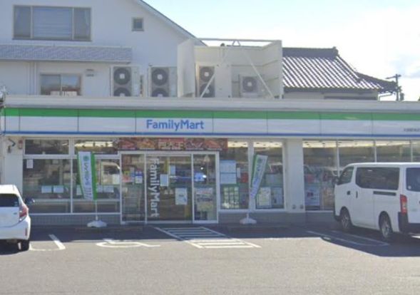 ファミリーマート 大森駅南店の画像