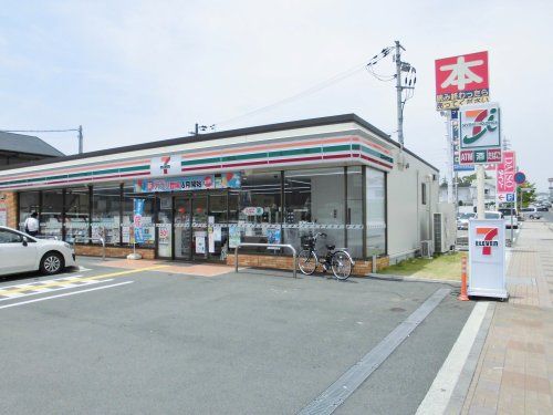 セブンイレブン 西脇野村町店の画像