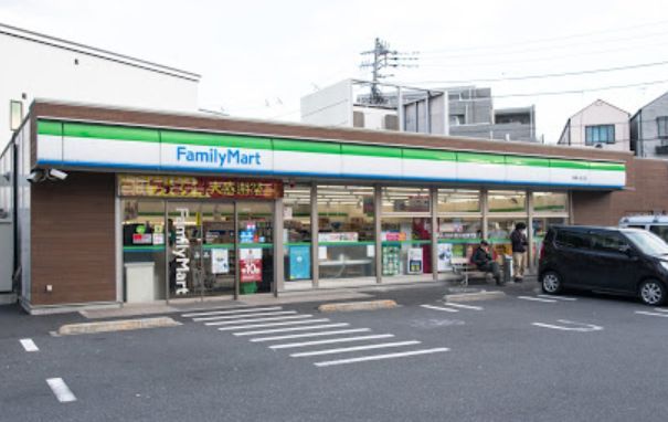 ファミリーマート 板橋大谷口店の画像