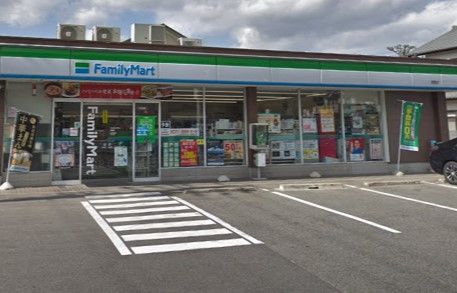 ファミリーマート 徳重店の画像