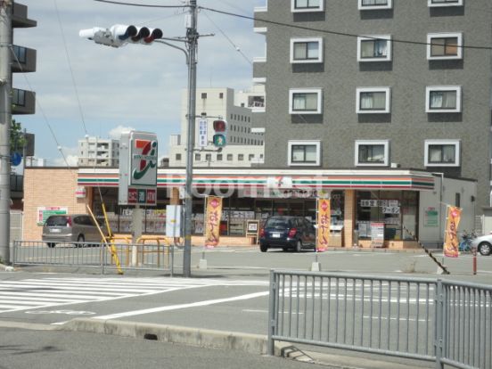 セブンイレブン 加古川平野店の画像