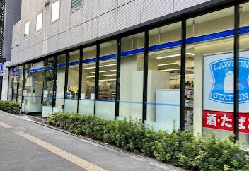 ローソン 都営東新宿駅前店の画像